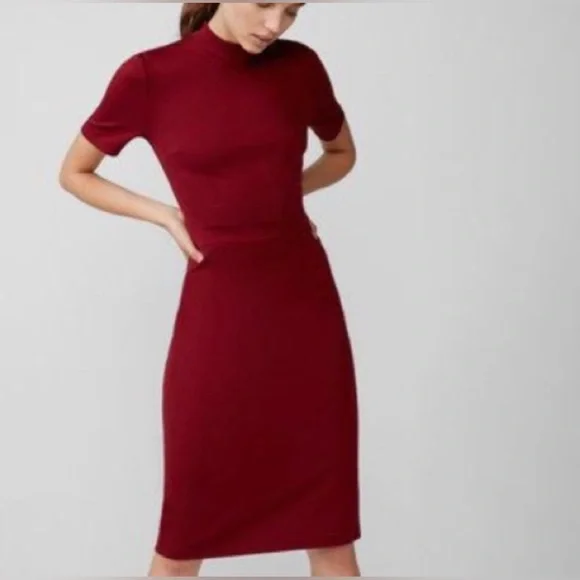 Women’s Express Zip-Back Cranberry Red Mock Neck Short Sleeve Sheath Dress Large - Picture 1 of 7